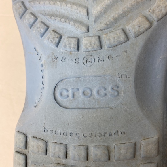 CROCS Classics Sky Blue Women’s 8-9 - Picture 9 of 11